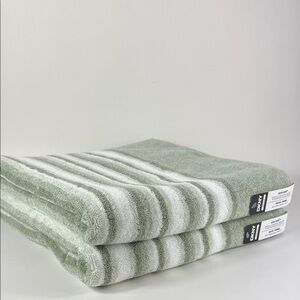 2pc DKNY Bath Towels Eco Hue Sage and White Striped Plush Cotton NEW